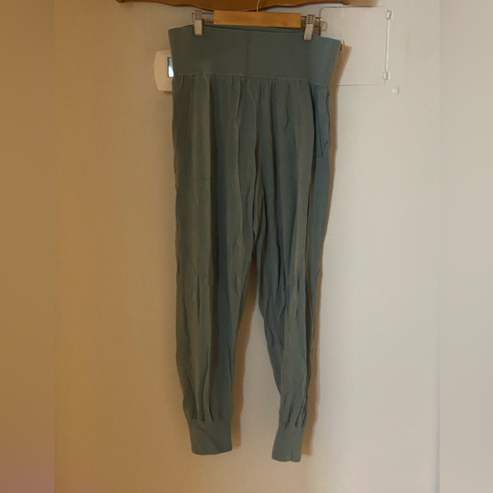 SEAFOAM GREEN ATHLETA COZY JOGGERS NWOT
